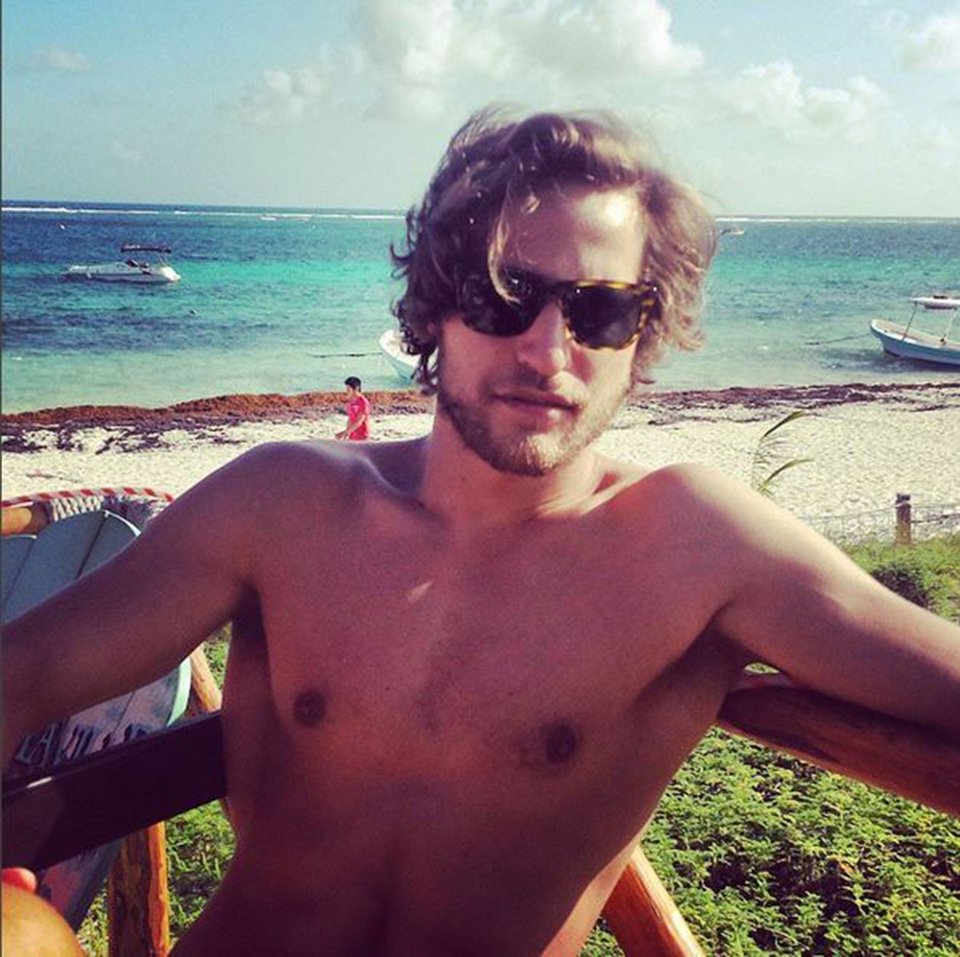 Μοντέλο ελληνικής καταγωγής «έκοψε» το σεξ, για να σώσει τα μαλλιά του [εικόνες] | iefimerida.gr 8