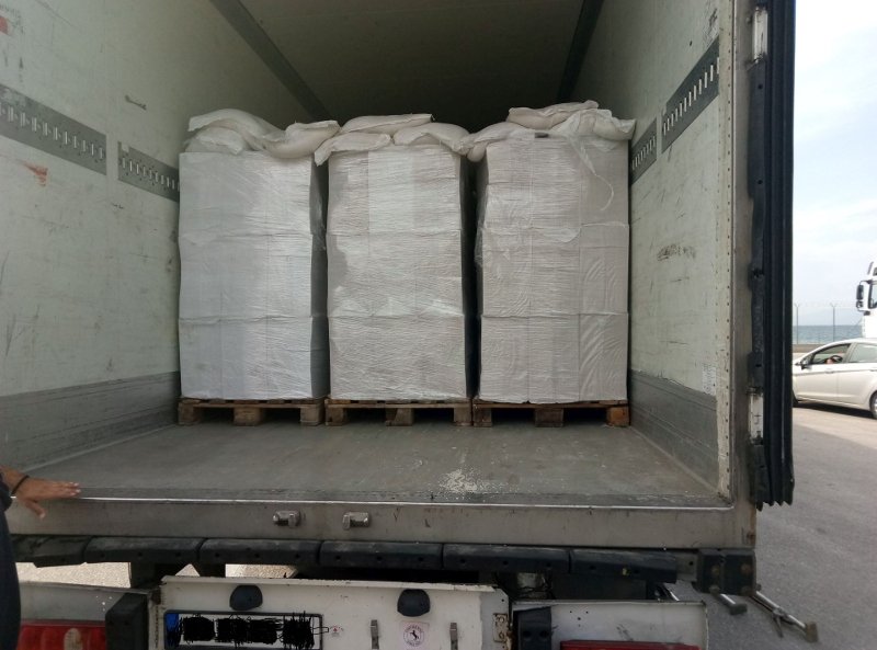 Πάτρα: Αρχές κατάσχεσαν 30 παλέτες με 270.000 κουτιά λαθραίων τσιγάρων [εικόνες]  | iefimerida.gr 1