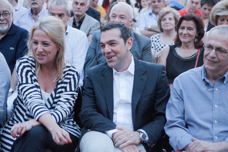 Τσίπρας: Ξεπεράσαμε κάθε προσδοκία -Νέες υποσχέσεις και επίθεση σε ΝΔ & Δικαιοσύνη | iefimerida.gr 1