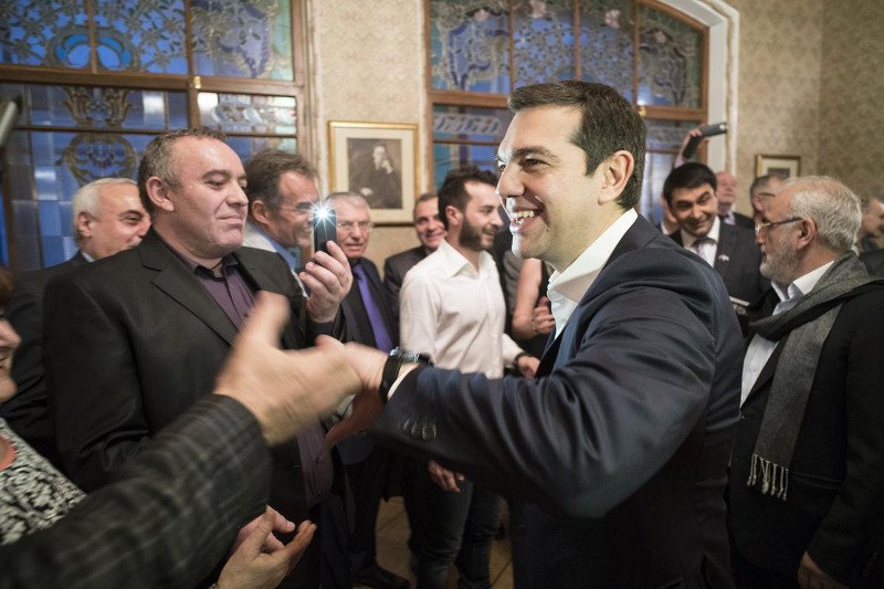 Ο Πούτιν βράβευσε Ελληνα ομογενή επιχειρηματία - Είχε συναντηθεί και με τον Τσίπρα όταν είχε πάει στη Ρωσία [εικόνες] | iefimerida.gr 1