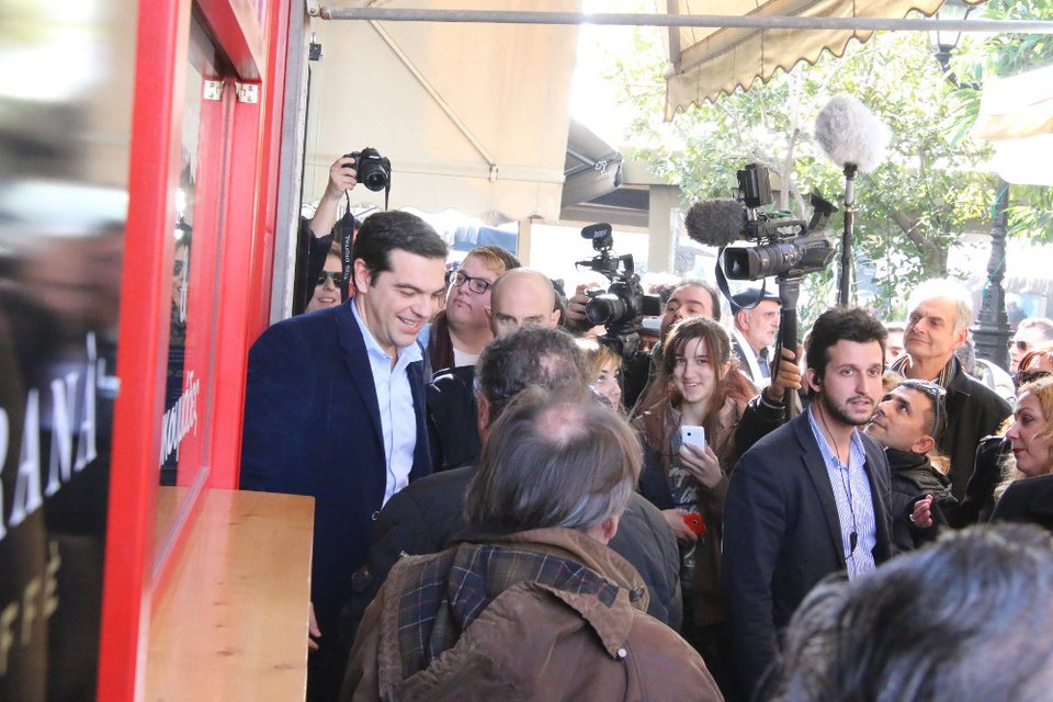 Τσίπρας: Το κούρεμα του χρέους είναι μια αναπόφευκτη εξέλιξη [εικόνες] | iefimerida.gr 6