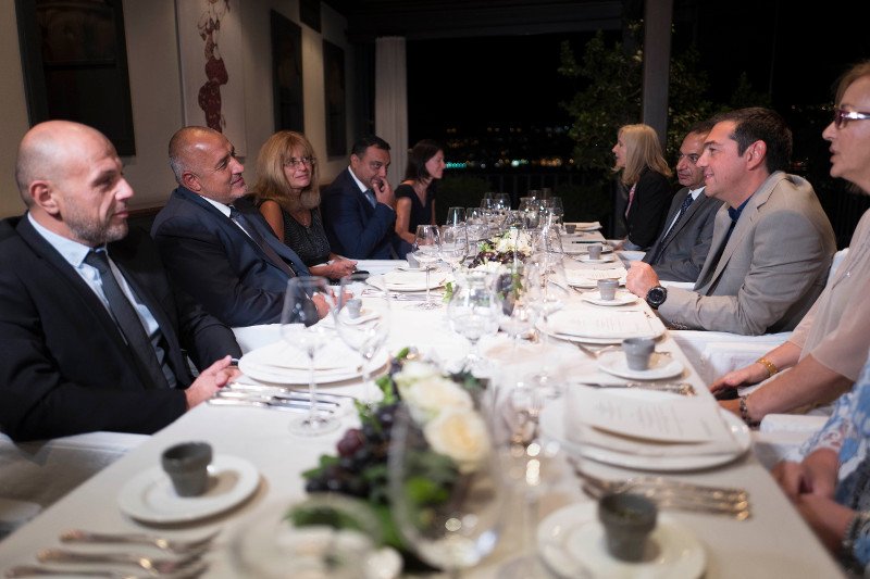 Το δείπνο Τσίπρα στον πρωθυπουργό της Βουλγαρίας στην Καβάλα [εικόνες] | iefimerida.gr 1