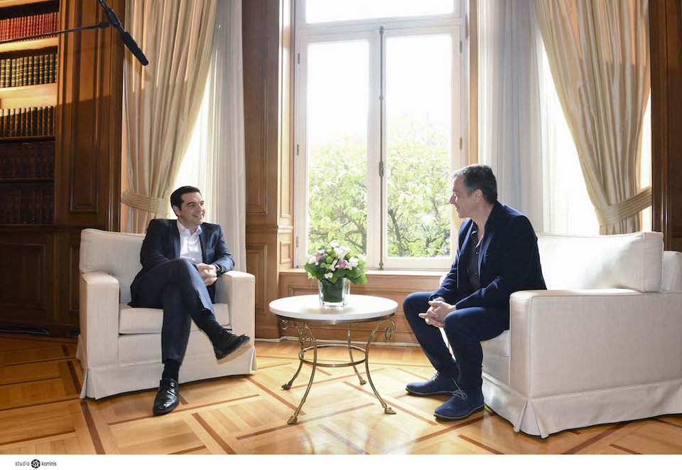 Ο Τσίπρας άλλαξε και «φώτισε» το πρωθυπουργικό γραφείο -Εντελώς νέα εικόνα [εικόνες] | iefimerida.gr 5