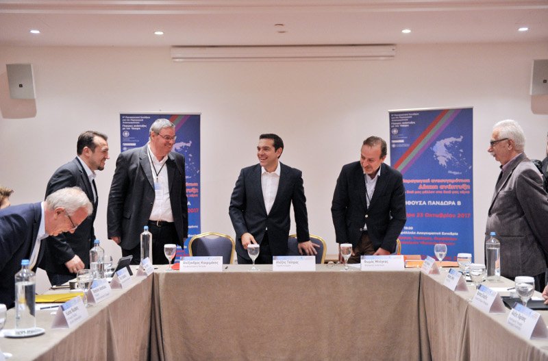 Προεκλογικό άρωμα στην ομιλία Τσίπρα στα Ιωάννινα [εικόνες] | iefimerida.gr 5