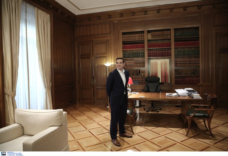 Σκοπιανό: Συναντήσεις Τσίπρα με αρχηγούς-Αιχμές, καρφιά και σύγκρουση με ΝΔ | iefimerida.gr 0