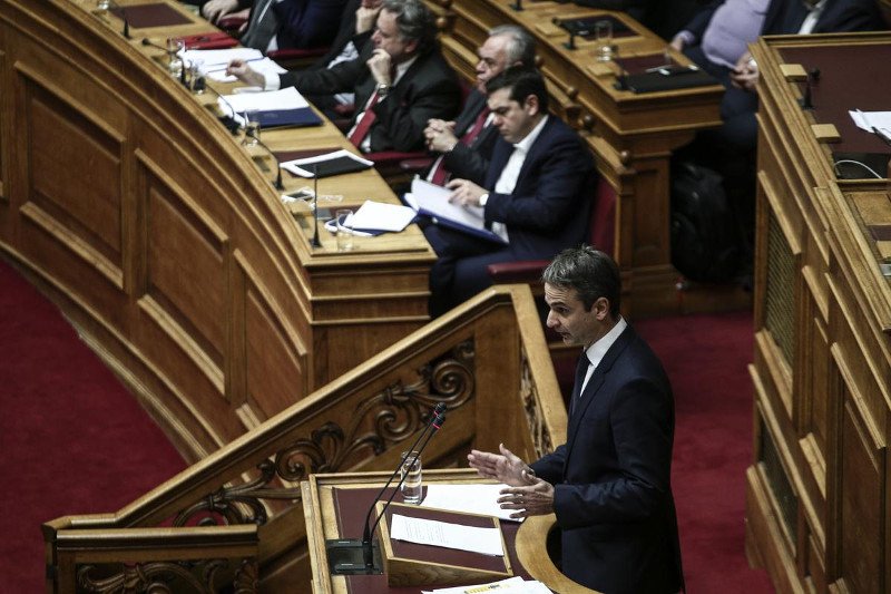 Καρέ-καρέ τα νεύρα του Τσίπρα με τις αλήθειες του Μητσοτάκη [εικόνες] | iefimerida.gr 19