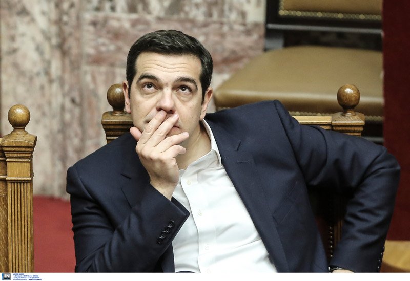 Καρέ-καρέ τα νεύρα του Τσίπρα με τις αλήθειες του Μητσοτάκη [εικόνες] | iefimerida.gr 14