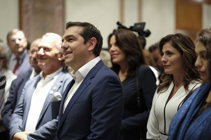 Και η Περιστέρα Μπαζιάνα στη Νέα Υόρκη -Σε δεξίωση με το φόρεμα που φορούσε και με την Καμίλα [εικόνες & βίντεο] | iefimerida.gr 14