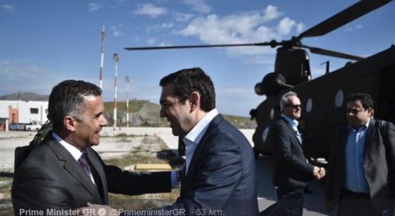 Ο Τσίπρας κόβει κορδέλες στη Σύρο -«Πολύ σημαντικό έργο η σύνδεση με το ηπειρωτικό δίκτυο ηλεκτροδότησης» | iefimerida.gr 1