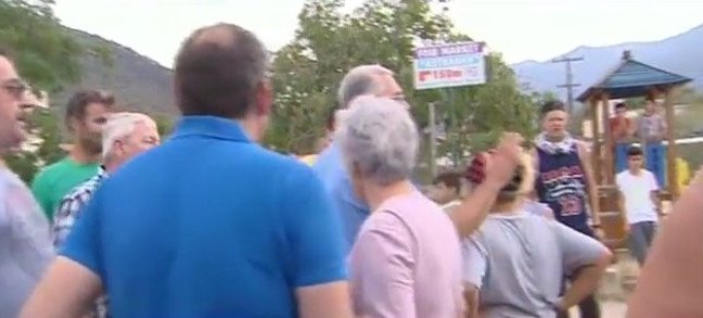 Θάσος: Οργή κατοίκων που ήθελαν να συναντήσουν τον πρωθυπουργό και δεν τα κατάφεραν | iefimerida.gr 2