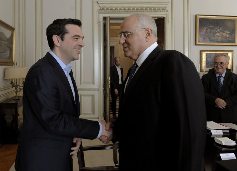 Τσίπρας σε τραπεζίτες: Οφείλουμε να συνεργαστούμε για την ανόρθωση της οικονομίας | iefimerida.gr 0