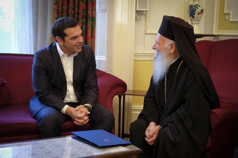 Οι επαφές Τσίπρα στο Λονδίνο: Συνάντηση με τον Αρχιεπίσκοπο και με νέους Ελληνες επιστήμονες [εικόνες] | iefimerida.gr 3