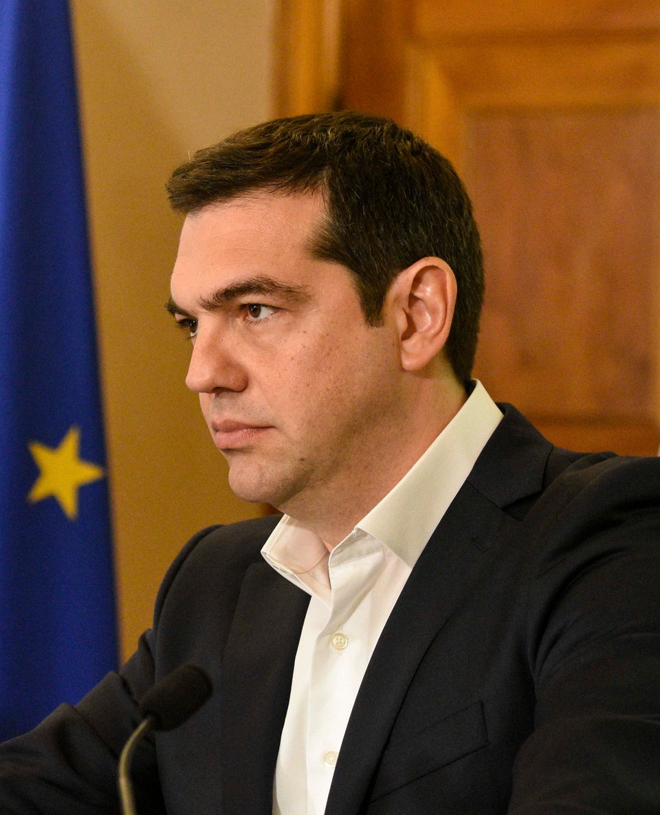 Γκρίζαραν τα μαλλιά του Τσίπρα σε 3 μήνες [εικόνες] | iefimerida.gr 7