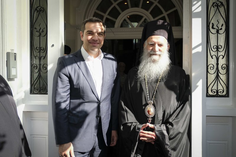 Οι επαφές Τσίπρα στο Λονδίνο: Συνάντηση με τον Αρχιεπίσκοπο και με νέους Ελληνες επιστήμονες [εικόνες] | iefimerida.gr 0