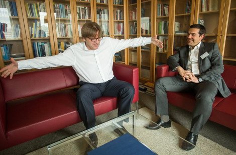 Χαρές και χαμόγελα Τσίπρα με Σουλτς και Φερχόφσταντ αλλά στηρίζει τον Γιούνκερ [εικόνες] | iefimerida.gr 5