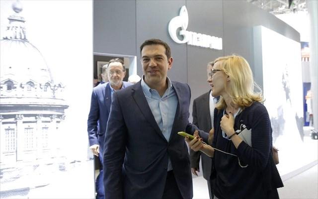 Στην Πετρούπολη ο Τσίπρας – Ποιοι επιχειρηματίες τον συνοδεύουν [εικόνες] | iefimerida.gr 0