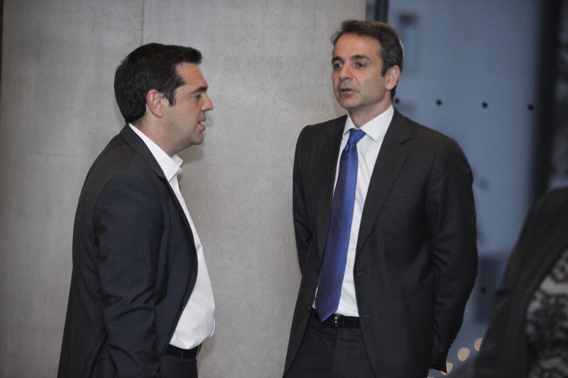 Το σκυθρωπό τετ α τετ Τσίπρα-Μητσοτάκη στο μουσείο της Ακρόπολης [εικόνες] | iefimerida.gr 3