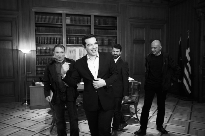 Ο Τσίπρας δέχθηκε τους βραβευμένους με Πούλιτζερ φωτορεπόρτερ [εικόνες] | iefimerida.gr 4