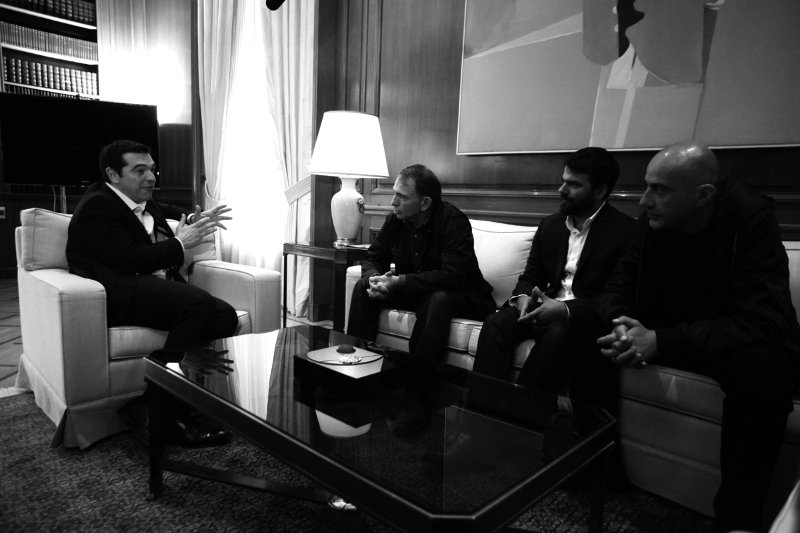 Ο Τσίπρας δέχθηκε τους βραβευμένους με Πούλιτζερ φωτορεπόρτερ [εικόνες] | iefimerida.gr 1