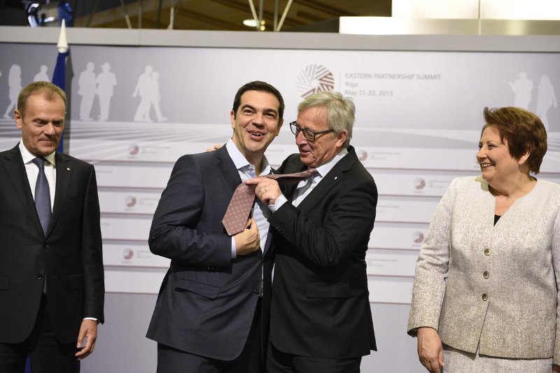 Bloomberg: Από τη σωτηρία στην καταστροφή - Τα 3+2 σενάρια για την Ελλάδα | iefimerida.gr 2