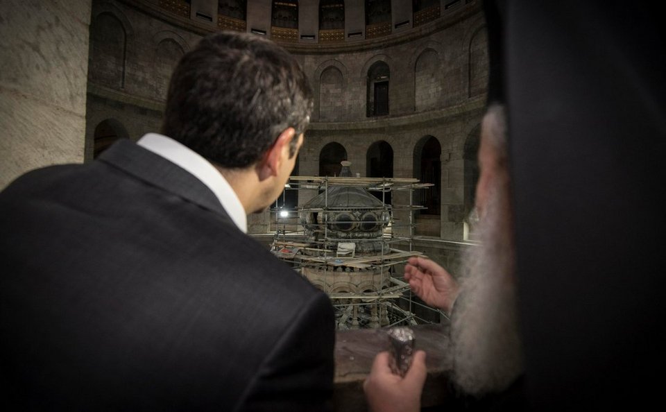 Ολες οι φωτογραφίες που ανέβασε ο Τσίπρας μέσα από τον Πανάγιο Τάφο [εικόνες] | iefimerida.gr 1