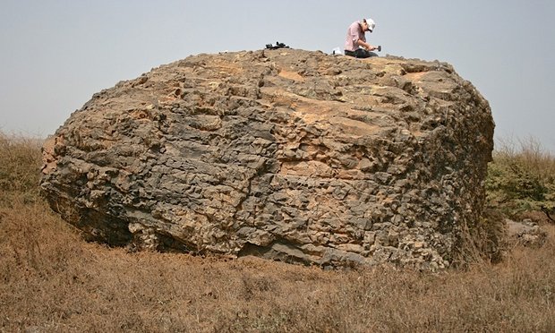 Mεγατσουνάμι με κύματα 250 μέτρων σάρωσε νησί στον Ατλαντικό 73.000 χρόνια πριν [εικόνες] | iefimerida.gr 0