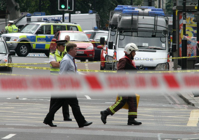 Οι τρομοκρατικές επιθέσεις που συγκλόνισαν τη Μεγάλη Βρετανία την τελευταία 10ετία [εικόνες] | iefimerida.gr 3