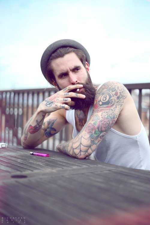 Ρικι Χαλ: Το μοντέλο με τα τατουάζ που έφερε στη μόδα τους hipsters [εικόνες] | iefimerida.gr 2