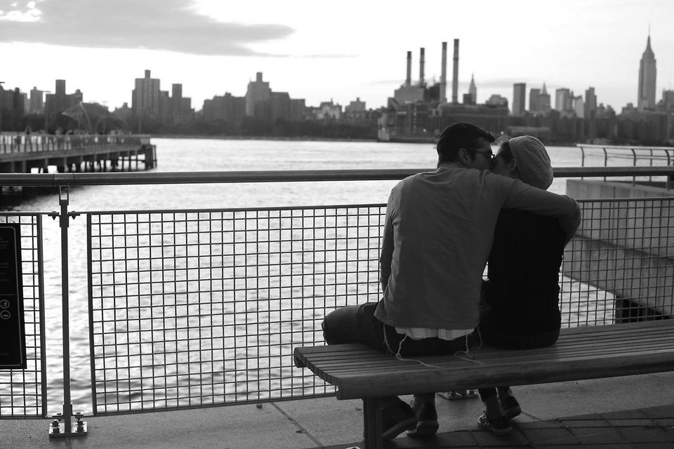 Εκατό φιλιά από όλο τον κόσμο -Ενα μοναδικό ταξίδι με «οδηγό» τις ιστορίες αγάπης [εικόνες] | iefimerida.gr 15