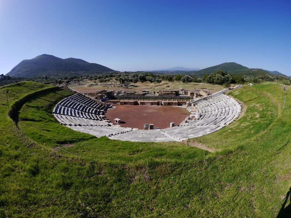 60 καλλιτέχνες επί 3 ημέρες θα παίζουν μουσική στην Αρχαία Μεσσήνη [πρόγραμμα] | iefimerida.gr 1