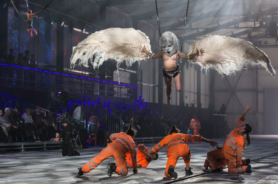 Φιέστα αλά έναρξη Ολυμπιακών για τα εγκαίνια του έργου του αιώνα -Του τούνελ που διαπερνά τις Αλπεις [εικόνες & βίντεο] | iefimerida.gr 0