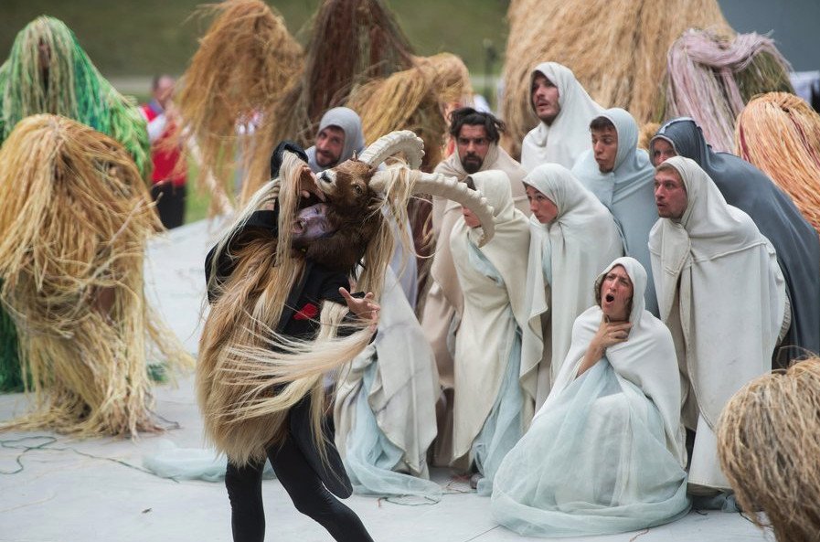 Φιέστα αλά έναρξη Ολυμπιακών για τα εγκαίνια του έργου του αιώνα -Του τούνελ που διαπερνά τις Αλπεις [εικόνες & βίντεο] | iefimerida.gr 4