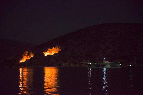 Βουτιά επιστημόνων στον Αργολικό Κόλπο: Ολα όσα βρήκαν σε βάθος 225 μ. -Τι κρύβεται κάτω από τόνους λάσπης στο σπήλαιο Φράχθι [εικόνες] | iefimerida.gr 8