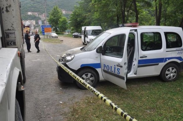 Κρυφός εμφύλιος στην Τουρκία: Δύο νεκροί μετά από επίθεση ενόπλων σε αστυνομικό τμήμα στην Τουρκία [εικόνες] | iefimerida.gr 1