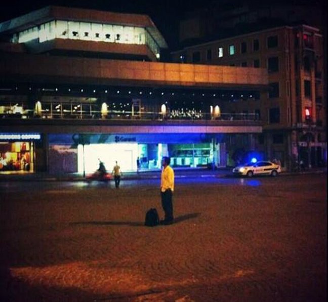 Βραβεύουν τον «άνδρα που στεκόταν» στην πλατεία Ταξίμ [εικόνες] | iefimerida.gr 3