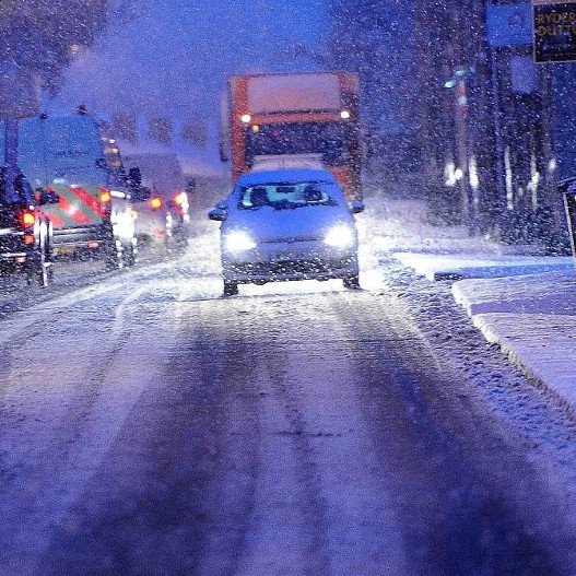 Οι Βρετανοί ξύπνησαν σε άσπρο «χάος» - Στους -7 η θερμοκρασία, όλα καλύφθηκαν από το χιόνι [εικόνες] | iefimerida.gr 3
