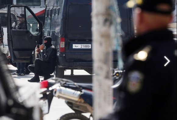 Τέλος στην αιματηρή ομηρία στο μουσείο Μπάρντο, εισέβαλε η αστυνομία -19 νεκροί [εικόνες & βίντεο] | iefimerida.gr 3