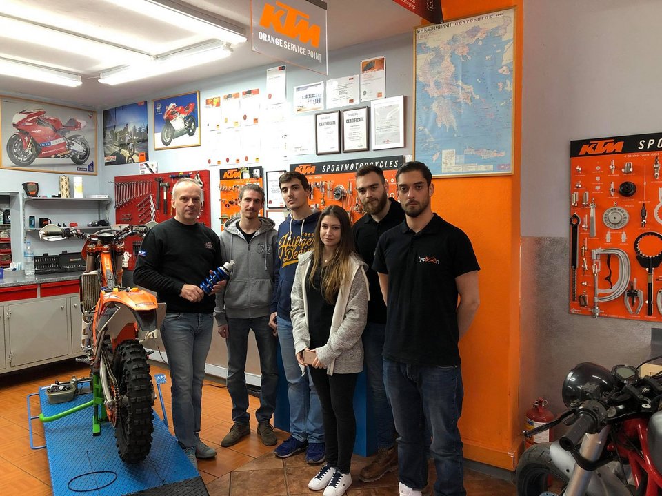 Η πρώτη ελληνική μοτοσικλέτα -Αγωνιστική, την έφτιαξαν φοιτητές [εικόνες] | iefimerida.gr 4