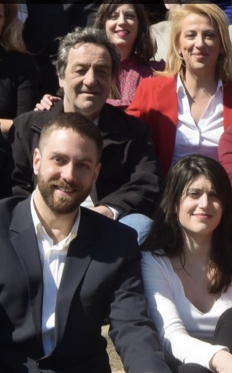 Υποψήφιο με τη Ρένα Δούρου το Τζέισον Αντιγόνη -Η φωτογράφιση στον Λυκαβηττό [εικόνες] | iefimerida.gr 1