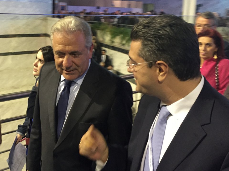 Τζιτζικώστας στη Μαδρίτη: Τα χαμόγελα και τα τετ α τετ με Μπαρόζο - Αβραμόπουλο [εικόνες] | iefimerida.gr 4