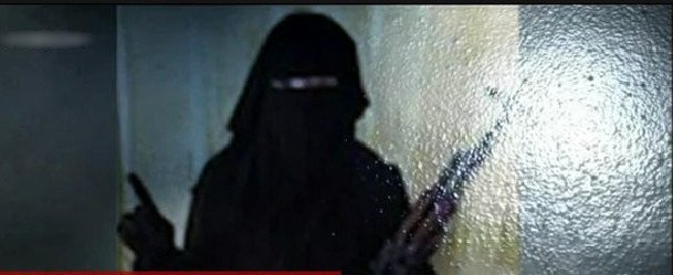  Οι γυναίκες του Τζιχάντ από τη Δύση -Εγκαταλείπουν τις οικογένειές τους για να πολεμήσουν στο πλευρό των μακελάρηδων [εικόνες] | iefimerida.gr 2