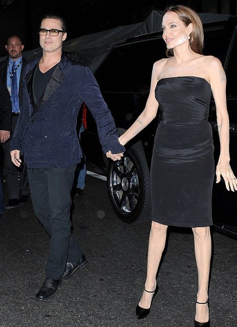 Τι συνέβη στην Αντζελίνα Τζολί και έμοιαζε σαν να την έχουν αλευρώσει [εικόνες] | iefimerida.gr 13