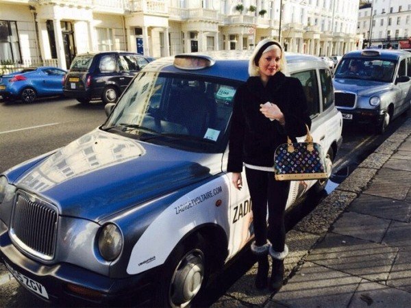 Η ζωή της Τζούλιας Αλεξανδράτου στο Λονδίνο [εικόνες] | iefimerida.gr 6