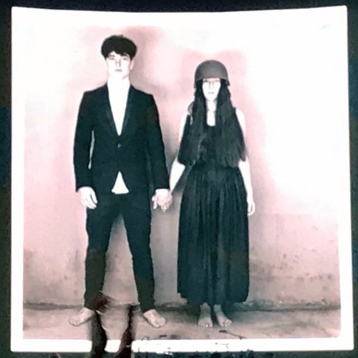 Tο εξώφυλλο του νέου άλμπουμ των U2 -Κυκλοφορεί 1η Δεκεμβρίου [εικόνα]  | iefimerida.gr 0