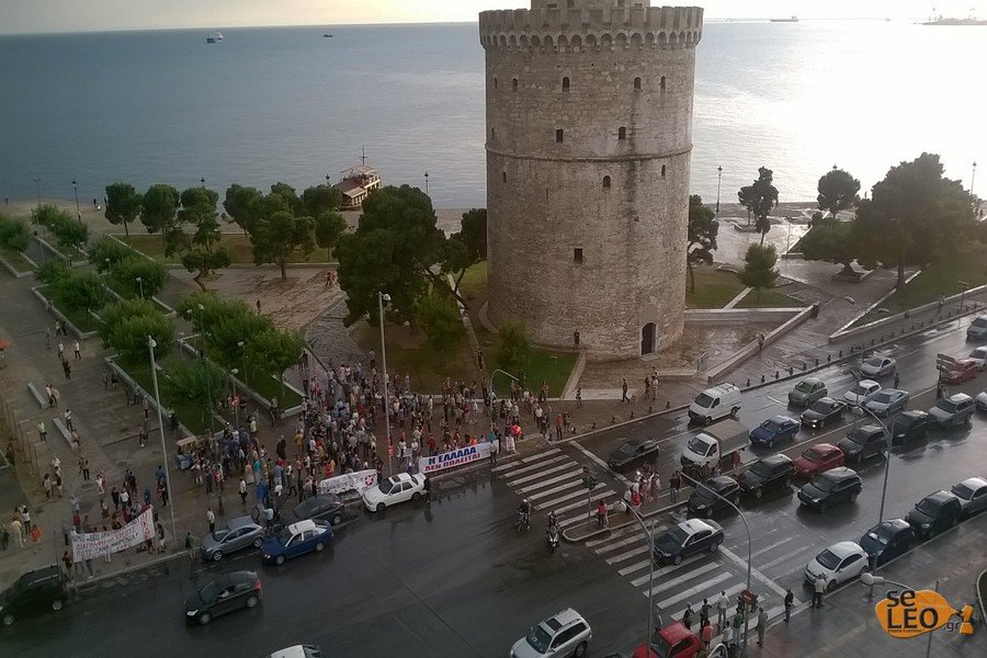 Συνθήματα κατά της λιτότητας και πλήθος κόσμου στο Σύνταγμα – Επικροτεί ο ΣΥΡΙΖΑ [εικόνες]  | iefimerida.gr 13