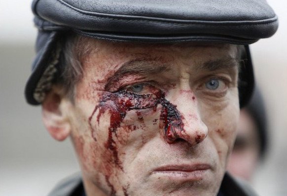 Αυτοί είναι οι διαδηλωτές του Κιέβου -Συγκλονιστικά πορτραίτα Ουκρανών που συμμετέχουν στις αιματηρές ταραχές [εικόνες] | iefimerida.gr 1