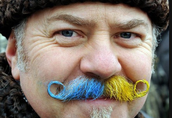 Αυτοί είναι οι διαδηλωτές του Κιέβου -Συγκλονιστικά πορτραίτα Ουκρανών που συμμετέχουν στις αιματηρές ταραχές [εικόνες] | iefimerida.gr 7