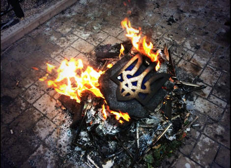 Υπό τον έλεγχο φιλορώσων και το Ντόνετσκ: Σφοδρές συγκρούσεις με πολλούς τραυματίες [εικόνες&βίντεο] | iefimerida.gr 2