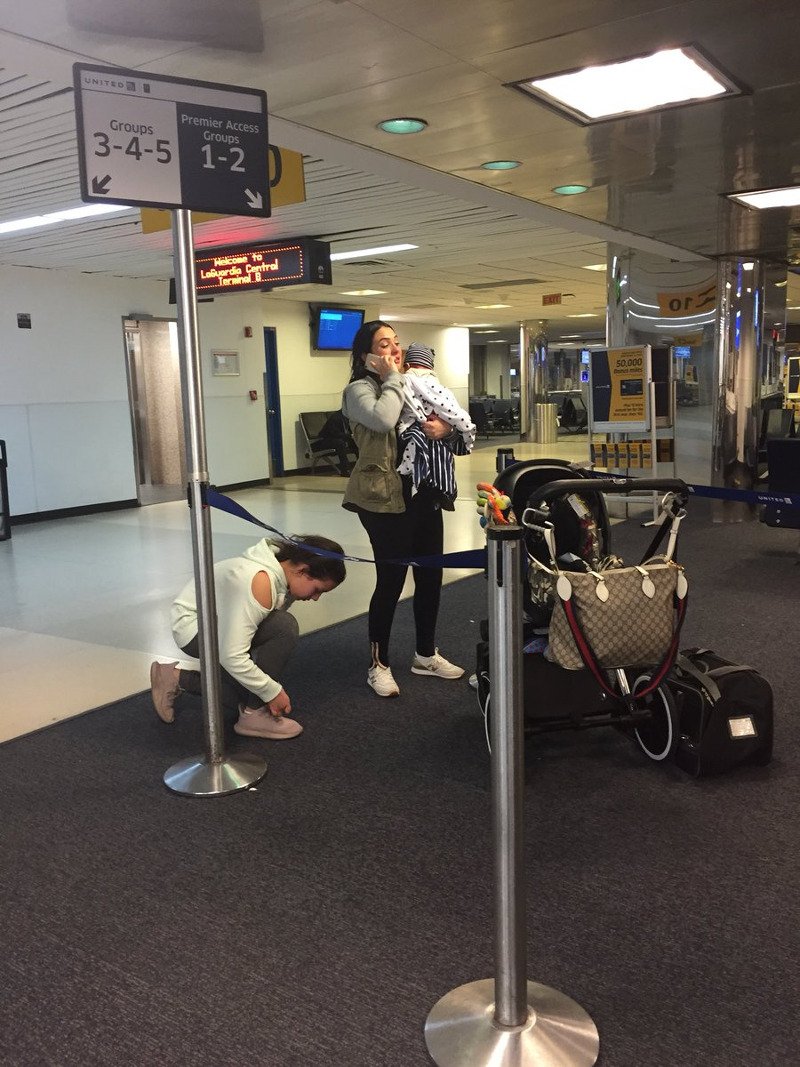 «Το κουτάβι πάλεψε για τη ζωή του, έκλαιγε ώσπου ξεψύχησε» -Επιβάτης της United περιγράφει τη δραματική κατάληξη του σκύλου [εικόνες] | iefimerida.gr 0