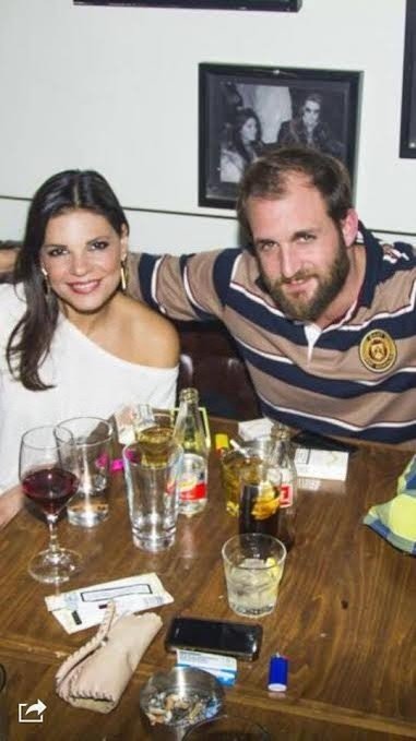 Κουφέτα στην ελληνική σόουμπιζ -Γάμος στη Σκιάθο για την Μαρίνα Ασλάνογλου | iefimerida.gr 0